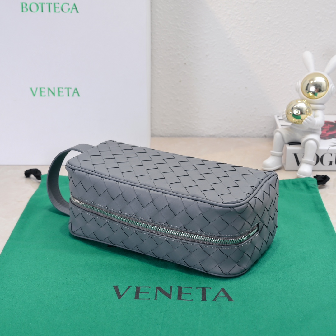 Bottega Veneta Cosmetic Bags